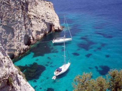 barca a vela in Gallura - Sardegna