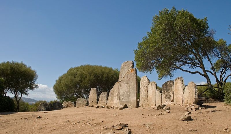 Arzachena - Tomba dei giganti Coddu Vecchiu