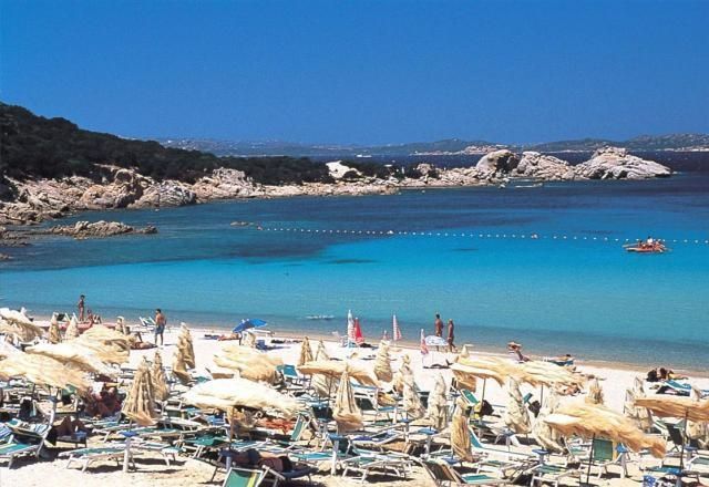 Cala Battistoni a Baja Sardinia