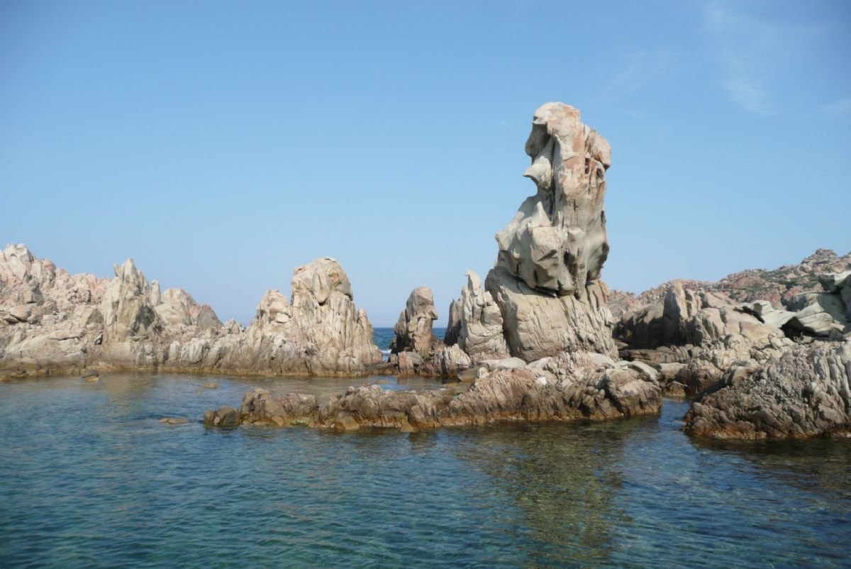 Isola di Razzoli - Cala Bove Marino