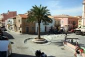 la piazza di Santa Teresa Gallura