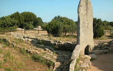 Palau - Tomba dei Giganti Li Mizzani