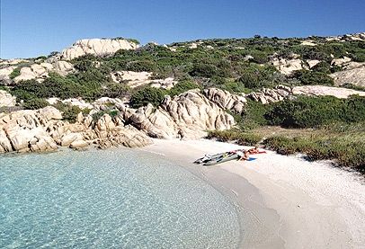 Cala Girgolu beach