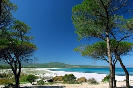 spiaggia Pedra e Cupa - Budoni