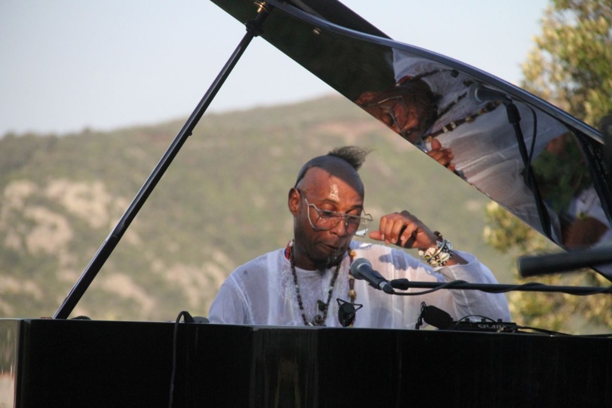 Omar Sosa al piano solo