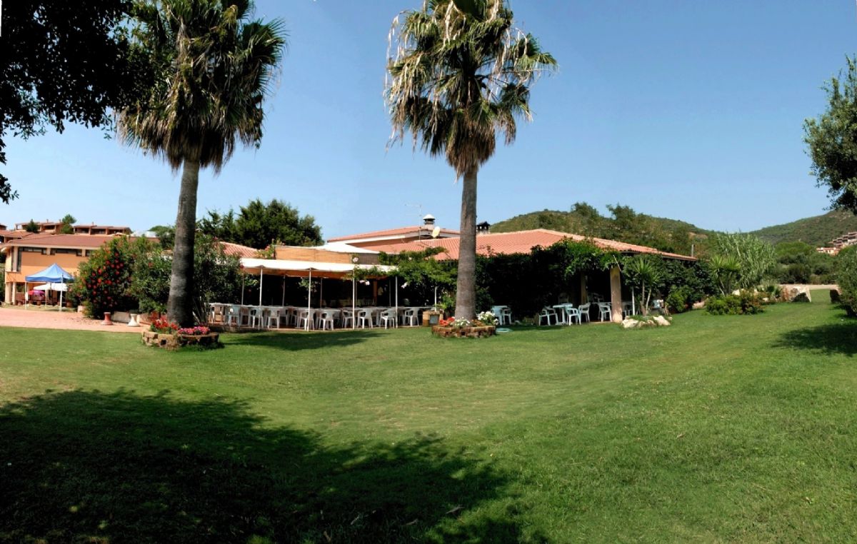 Camping Village Porto Corallo