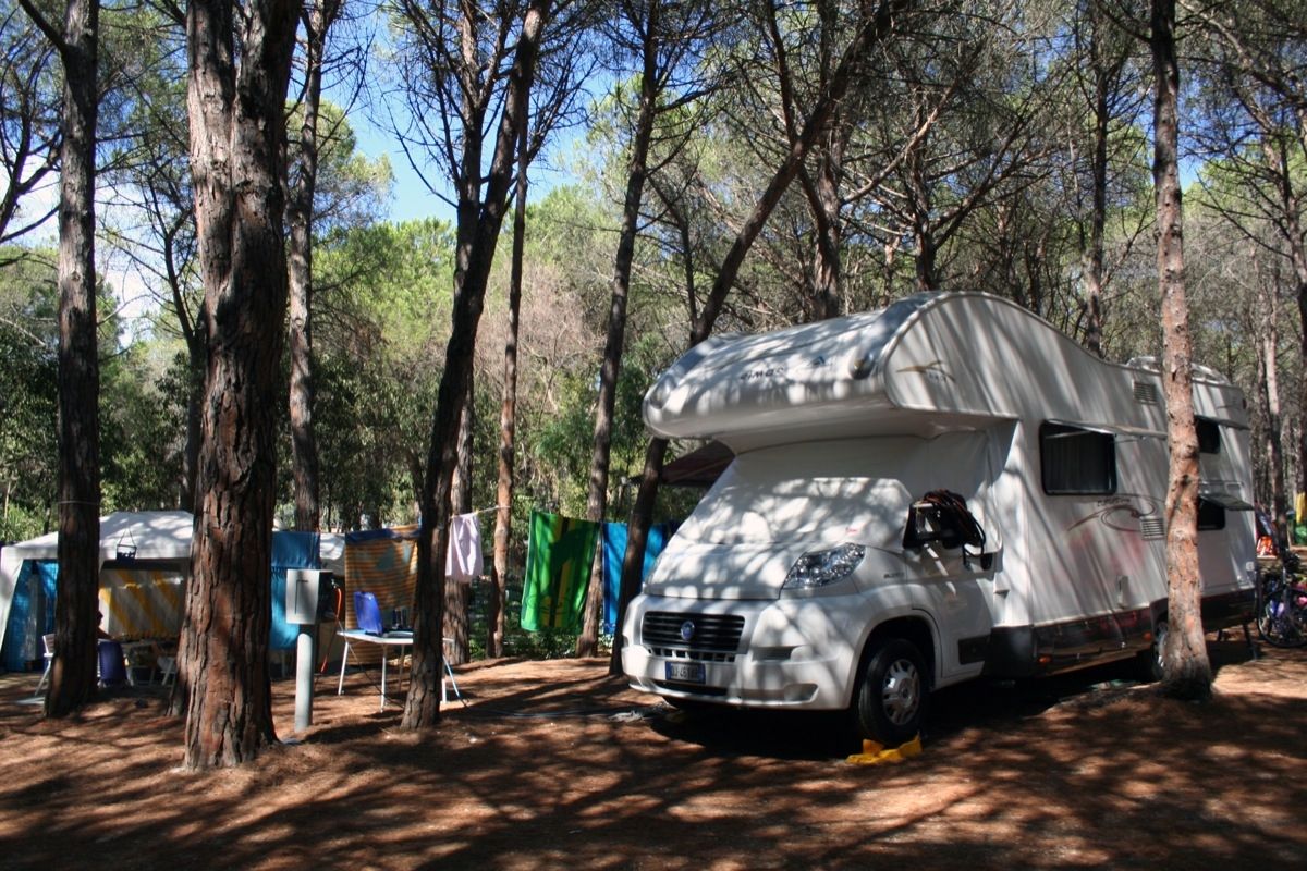 camper al Selema Camping Village